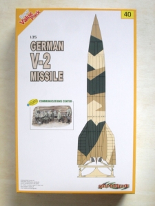 CYBER-HOBBYCOM 1/35 9140 GERMAN V-2 MISSILE